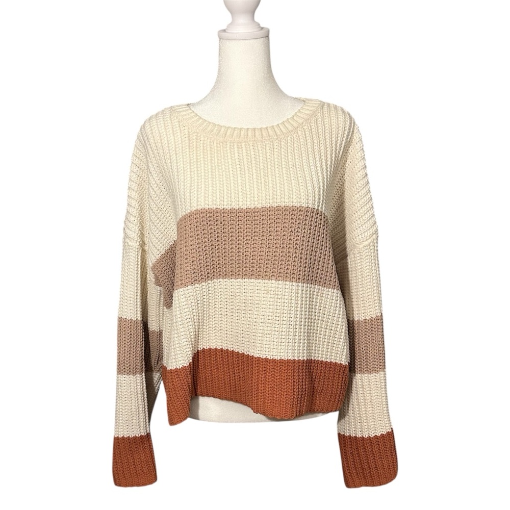 Cream‎ and Brown XL Crew Neck Sweater with Ribbed Texture